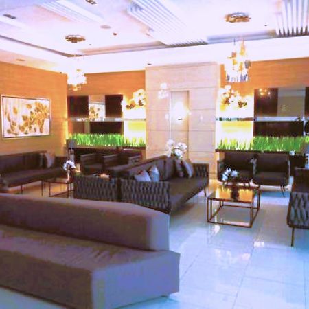 Grass Residences Rendezvous Sm North Edsa Qc Manille Extérieur photo