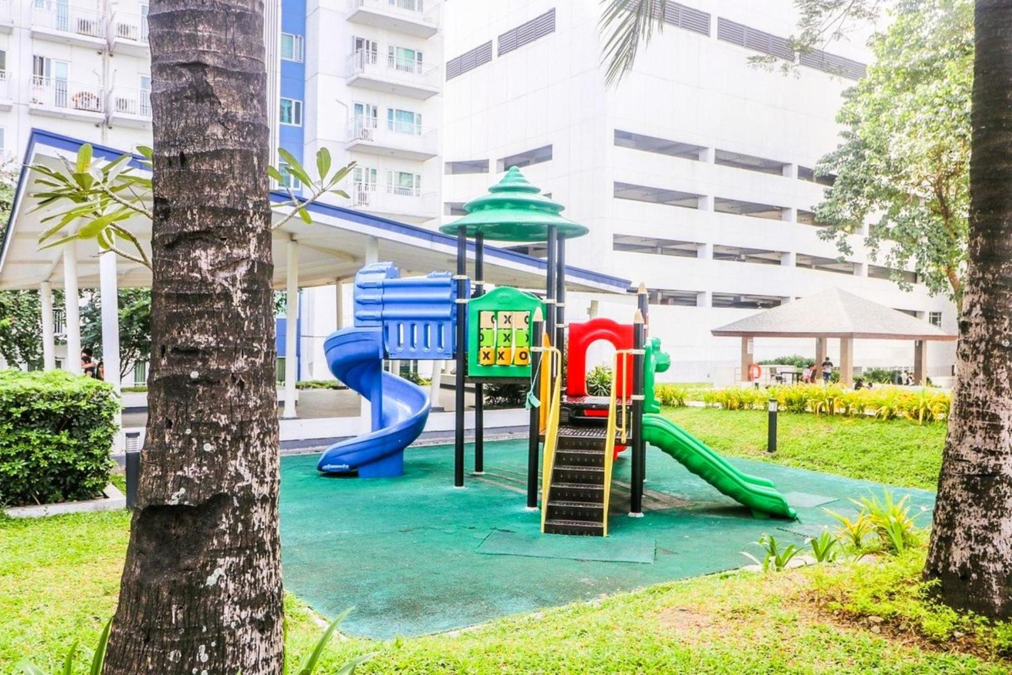 Grass Residences Rendezvous Sm North Edsa Qc Manille Extérieur photo