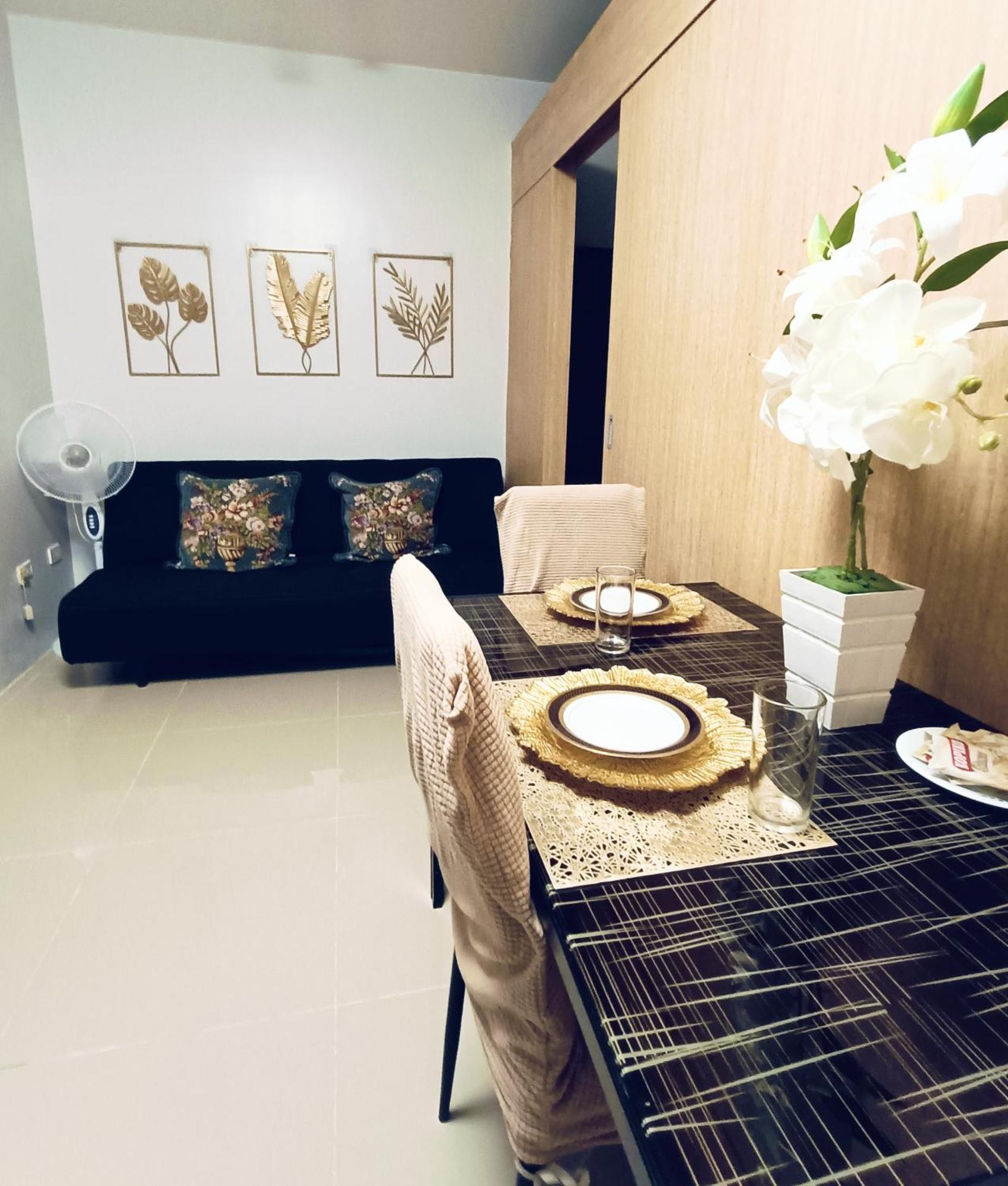 Grass Residences Rendezvous Sm North Edsa Qc Manille Extérieur photo